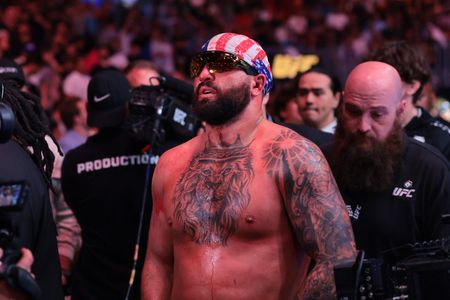 Heavyweight Fighter Kicked Out of UFC Press Conference After Vulgar Outburst