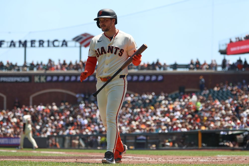 Gold Glove Catcher Bailey Traded from Giants to Guardians Amid Hitting Struggles