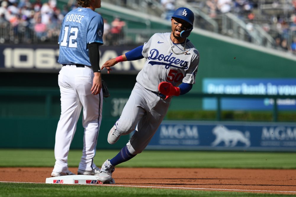 Dodgers Star Mookie Betts Ready to Return Monday After Month-Long Injury