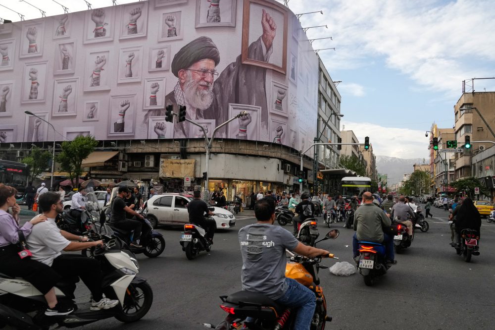 US-Iran Deadlock Continues as Trump Prepares China Diplomatic Mission