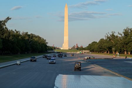 Historic Group Sues to Stop Trump’s Lincoln Memorial Pool Renovation
