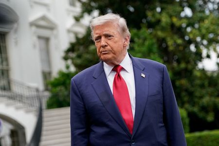 Trump Claims Cuba Requesting Assistance, Plans Discussions