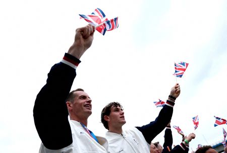 Former Wimbledon Champion Andy Murray to Support British Tennis Star Jack Draper