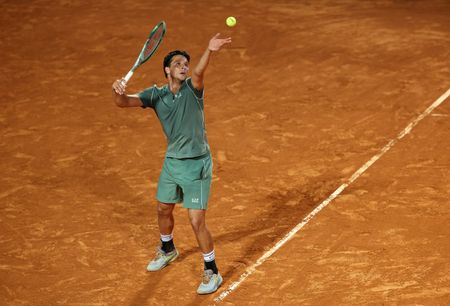 Italian Tennis Player Advances to Italian Open Semifinals in Marathon Match