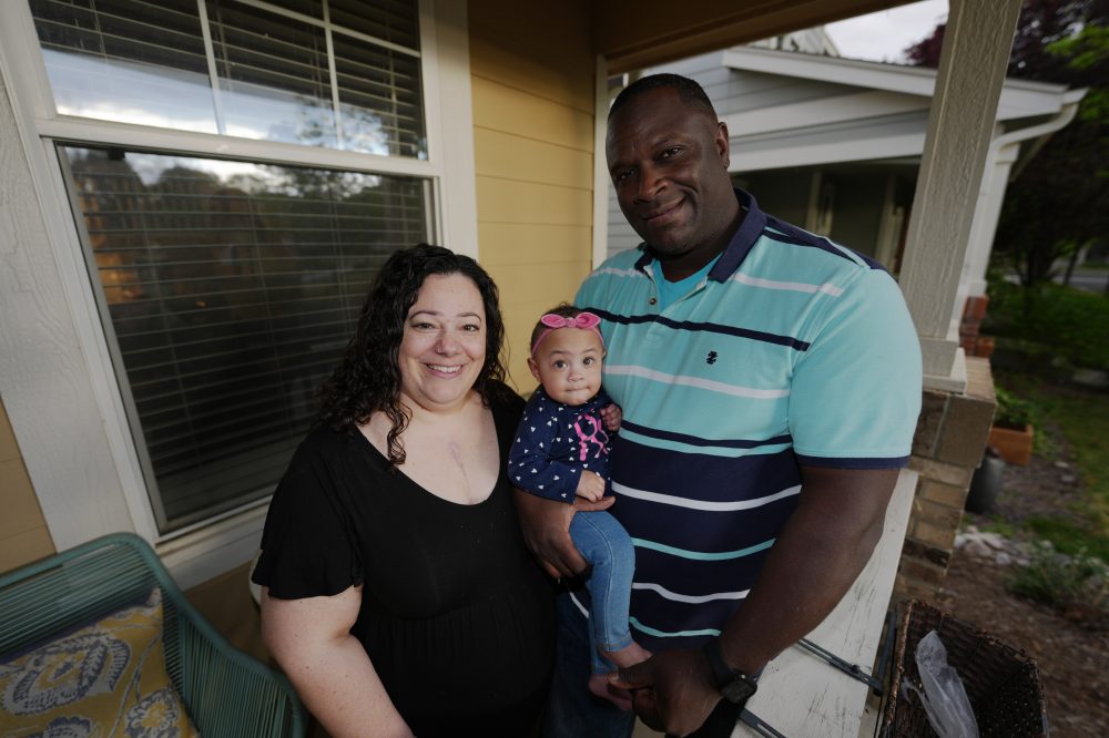 NICU Parents Fight for Special Leave Policies as Two States Lead the Way