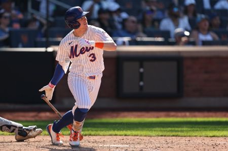 Mets Complete Stunning Comeback, Beat Yankees 7-6 in Extra Innings