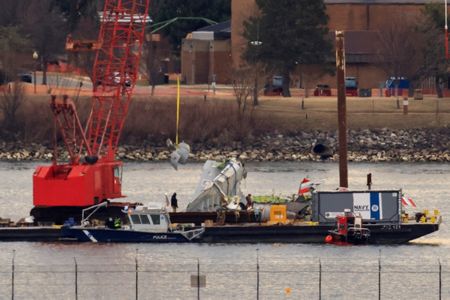 Aviation Chief Admits FAA Ignored Warnings Before Deadly DC Crash