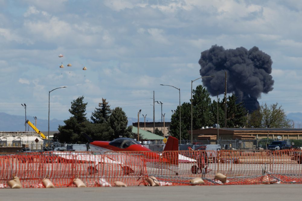 Fatal Medical Flight Crash Ignites Rapidly Growing New Mexico Wildfire