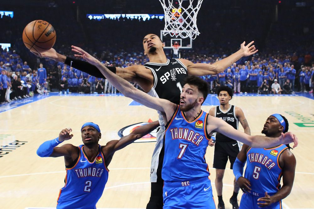 Wembanyama Delivers Historic 41-Point, 24-Rebound Performance in Spurs Victory