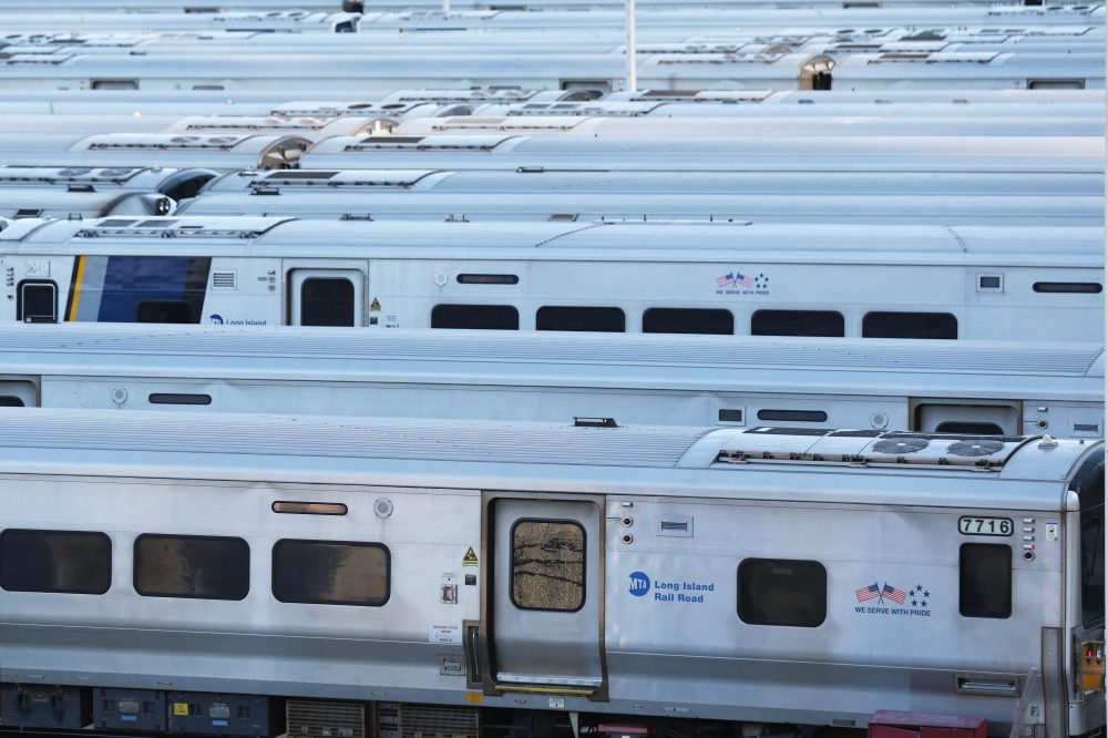 Nation’s Largest Commuter Rail System Ends Strike, Service Resumes Tuesday
