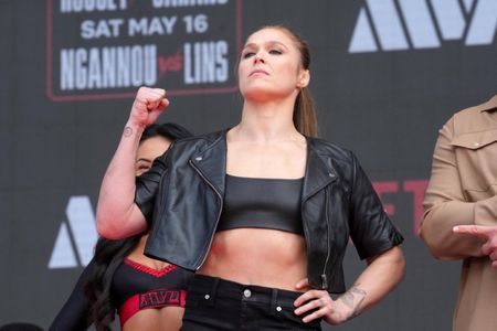 Netflix MMA Debut Featuring Rousey vs Carano Attracts Nearly 17M Viewers