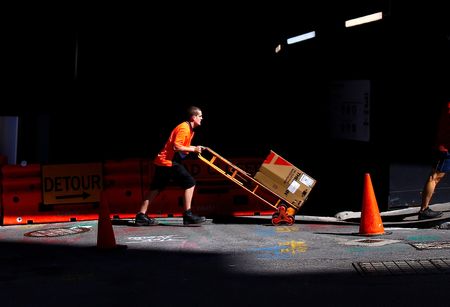 Australian Job Market Weakens as Unemployment Reaches Highest Point in Years