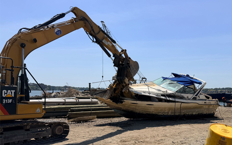 Maritime Groups Pull 10 Abandoned Boats from Virginia Waters
