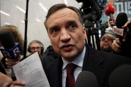 House Democrats Question State Dept. Over Visa for Fugitive Polish Official