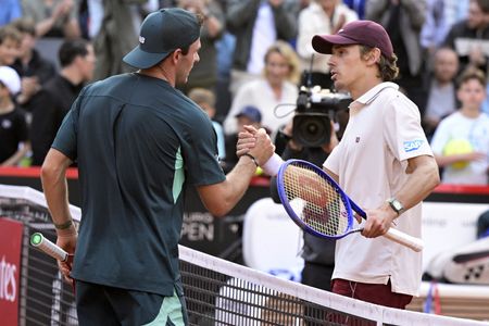American Tommy Paul Stages Dramatic Comeback to Reach Hamburg Final