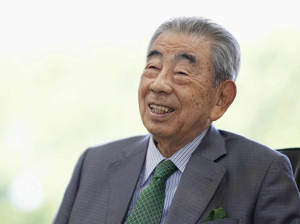 Japanese Business Leader Who Built Global 7-Eleven Empire Dies at 93