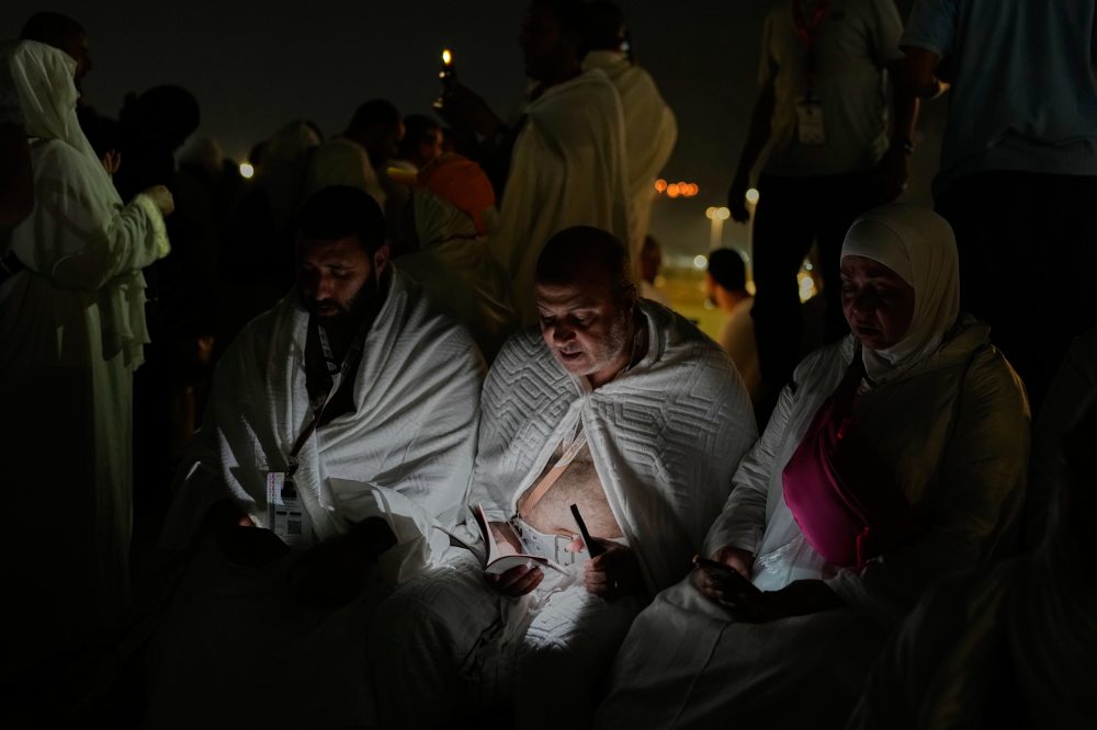 Islamic Pilgrims Gather at Mount Arafat for Hajj’s Most Sacred Day