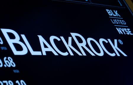 Investment Giant Supports Major Mining Company Mergers