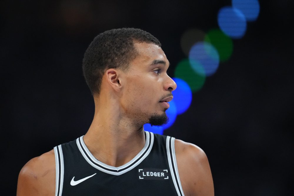 Spurs Star Struggles as Oklahoma City Takes 3-2 Series Lead in West Finals
