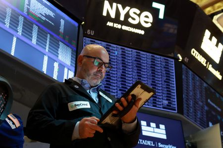 Stock Futures Climb on AI Enthusiasm, Middle East Tensions Ease