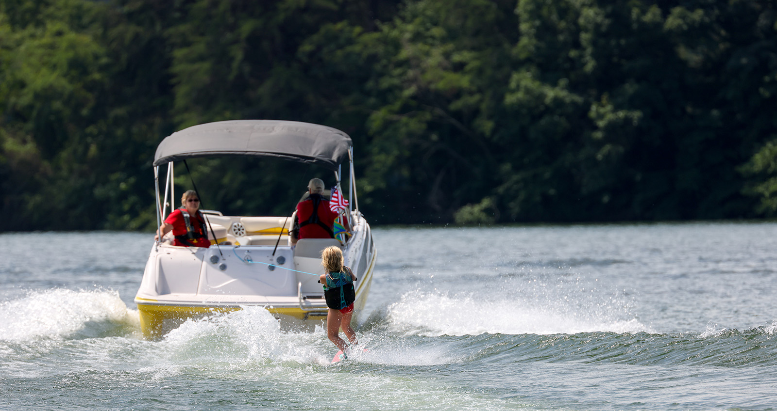Essential Tips for Choosing the Right Boat Rental This Summer