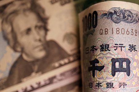 U.S. Dollar Strengthens as Iran Tensions Rise, Japanese Yen Weakens