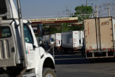 America and Mexico Begin Trade Negotiations Over Auto Manufacturing Rules