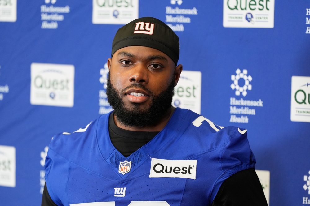 New York Giants Adjust Andrew Thomas Contract to Free Up Salary Cap Room