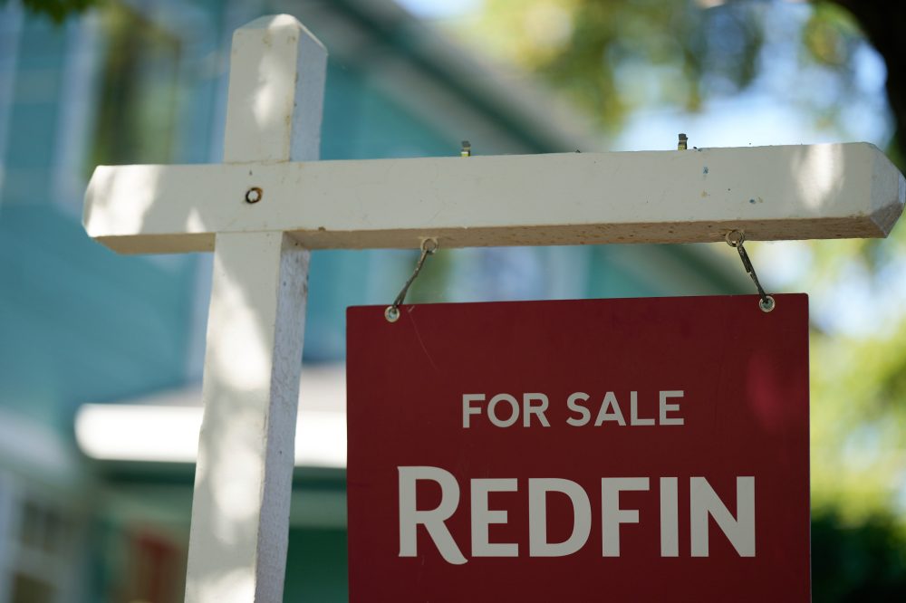 Mortgage Rates Hit Nine-Month High at 6.53%, Challenging Homebuyers