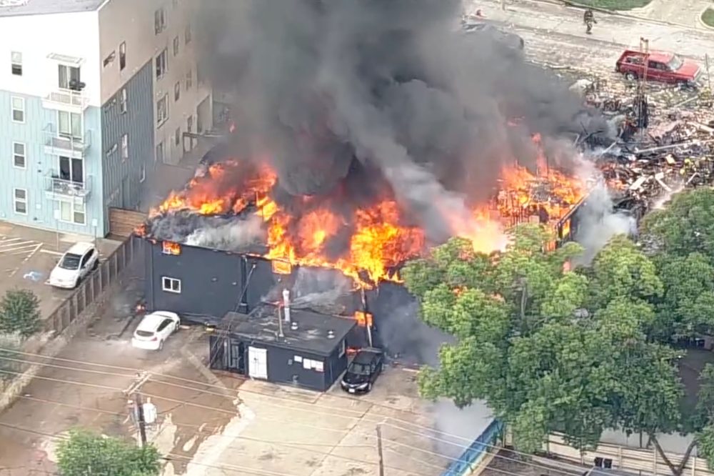 Massive Blaze Destroys Dallas Apartment Building, Causes Collapse
