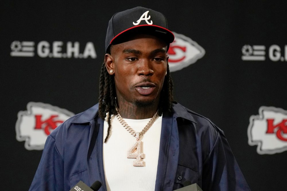 Chiefs Receiver Rice Remains Jailed During Team Workouts