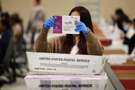 California Town’s Political Divide Highlighted by Congressional Redistricting