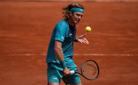 Tennis Star’s Wild Red Hair Goes from Mockery to Marvel as Rankings Rise