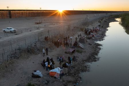 Federal Appeals Court Allows Texas Immigration Arrest Law to Take Effect