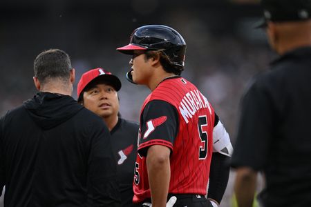White Sox Rookie Star Murakami Sidelined with Hamstring Injury