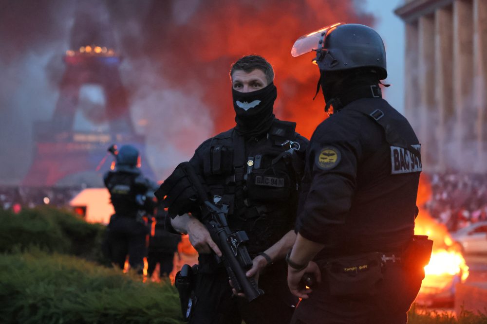 45 Arrested as PSG Championship Celebrations Turn Violent in Paris