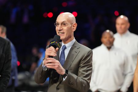 NBA Commissioner Says Clippers Salary Cap Investigation Nearly Complete