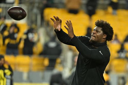 Pittsburgh Tight End Darnell Washington Signs $42M Extension After Career Year
