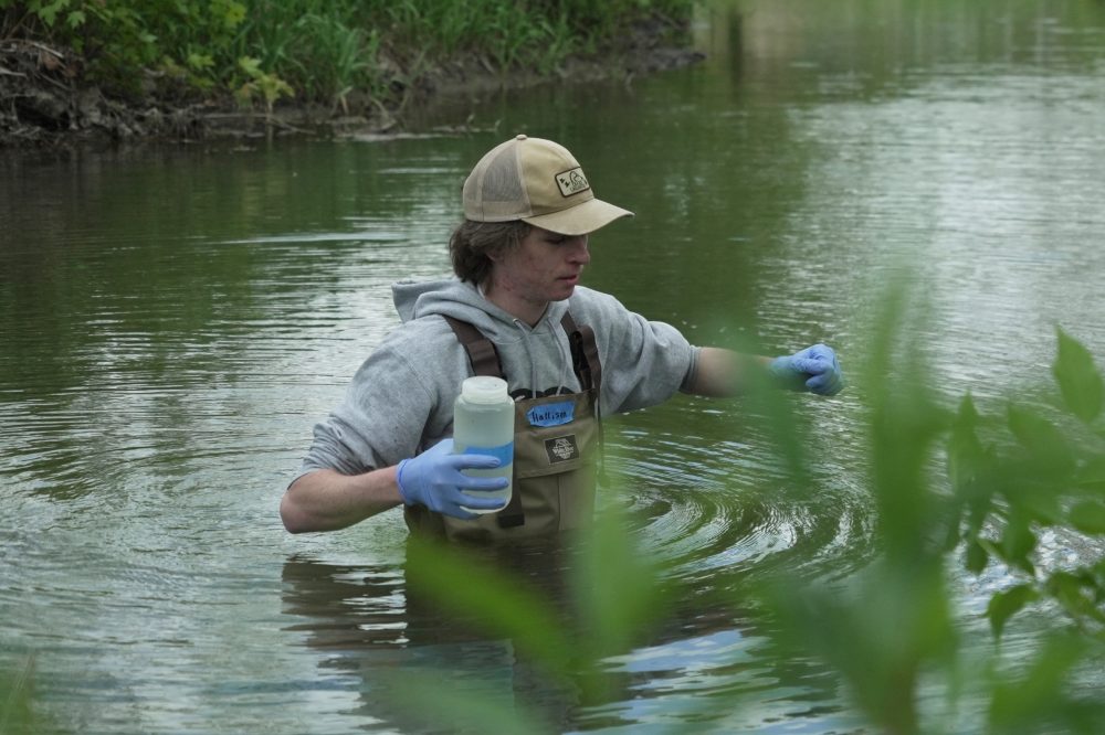 Iowa Water Pollution Ruins Summer Fun for Residents