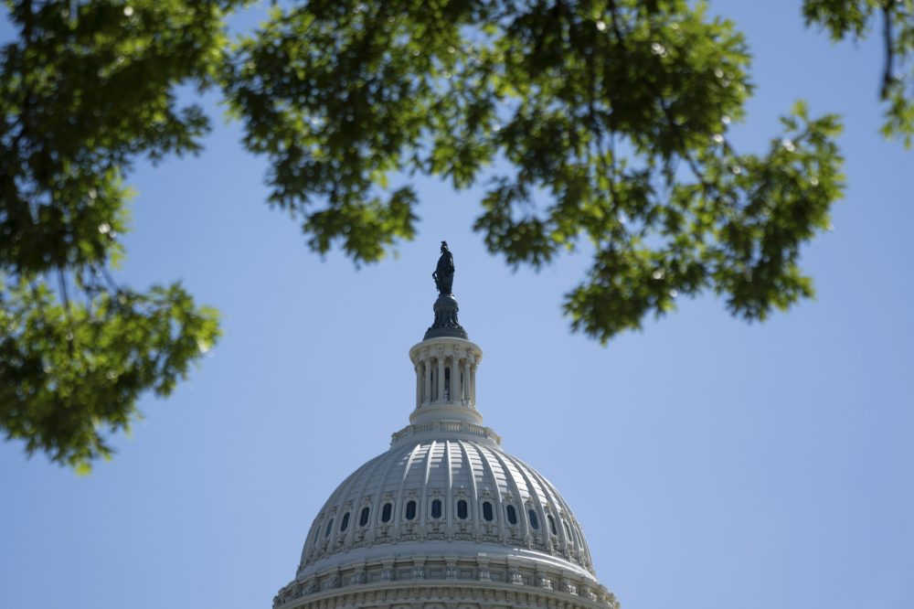 House Set to Approve Ukraine Aid Despite GOP Leadership Opposition