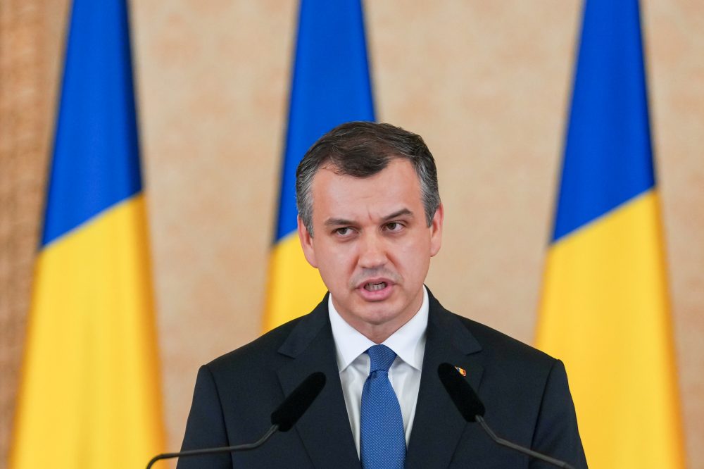 Romanian President Taps Parliamentary Advisor to Break Political Crisis