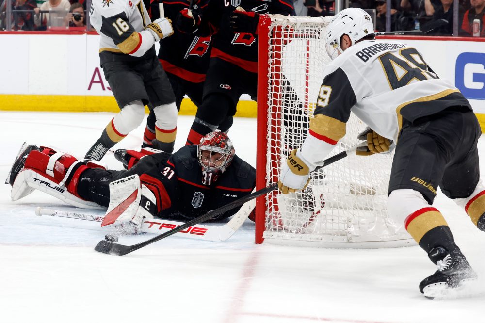 Coach’s Challenge Backfires in Stanley Cup Final, Leads to Momentum Shift
