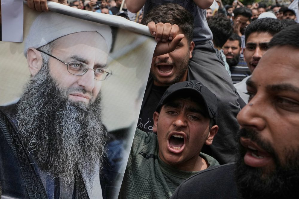 Lebanon Prepares Massive Prisoner Release Despite Family Protests