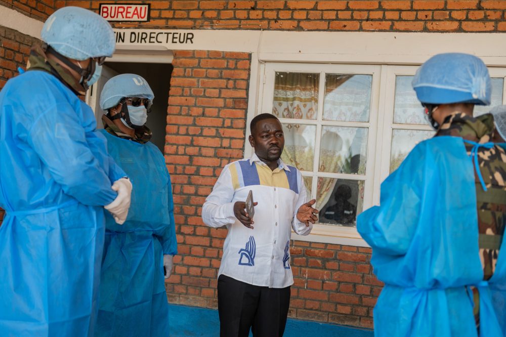 Congo Medical Workers Battle Ebola Outbreak With Little Pay, Resources