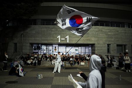 South Korean Leader Demands Investigation After Voting Problems