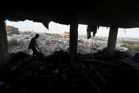 Five Palestinians Killed in Gaza Strike as Egypt Hosts New Peace Negotiations