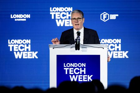 Britain Announces $1.5B AI Investment Plan Including New Supercomputer