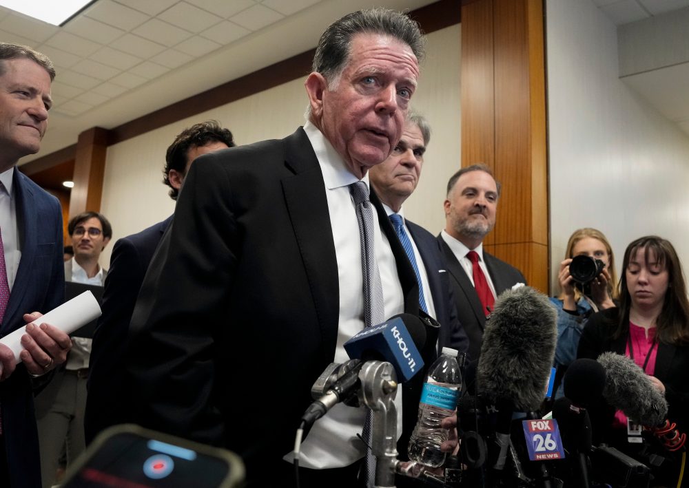 Former Paxton Defense Attorney Backs Democrat Opponent in Texas Senate Race