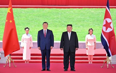 North Korea and China Leaders Meet, Pledge Stronger Partnership