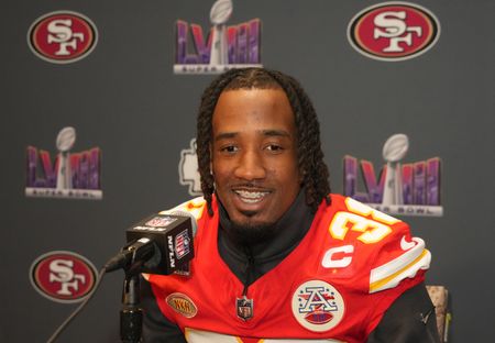 L’Jarius Sneed Returns to Kansas City Chiefs on One-Year Contract